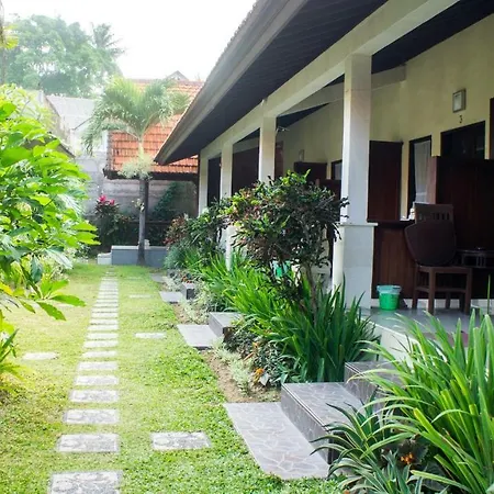 Widi Homestay
